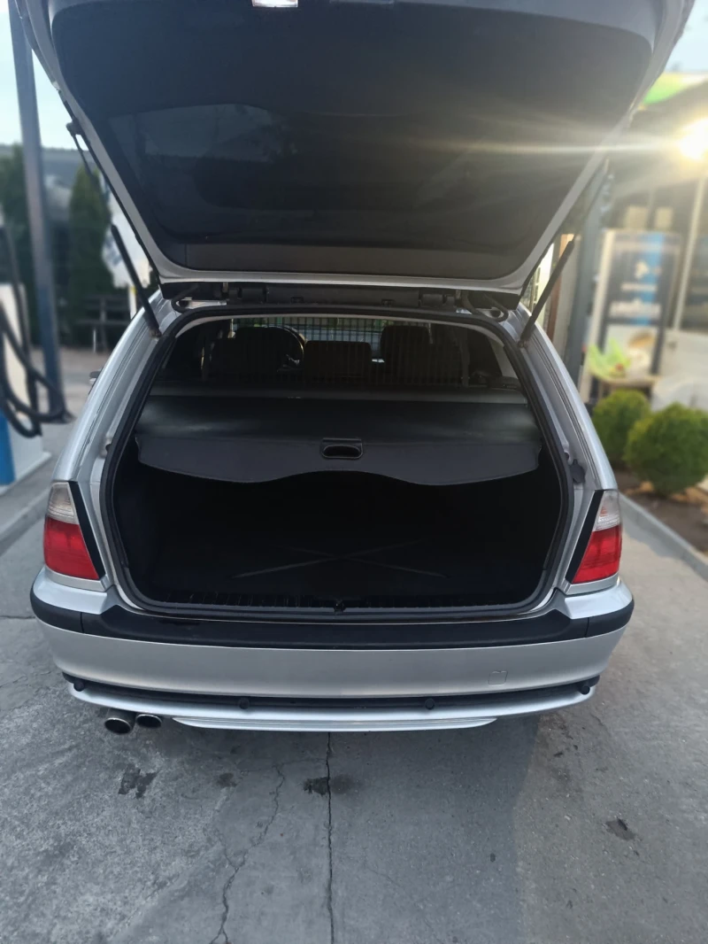 BMW 330 Xi, снимка 9 - Автомобили и джипове - 52429449