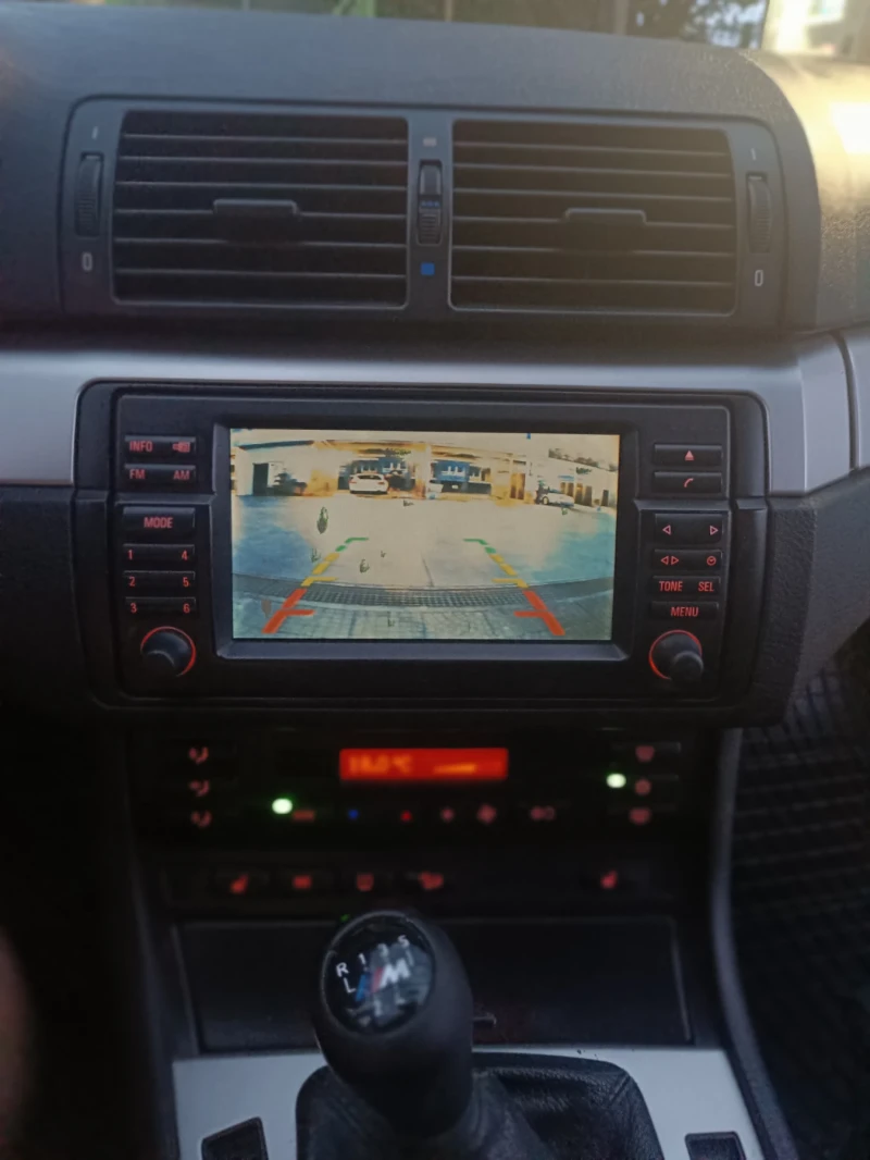 BMW 330 Xi, снимка 3 - Автомобили и джипове - 52429449