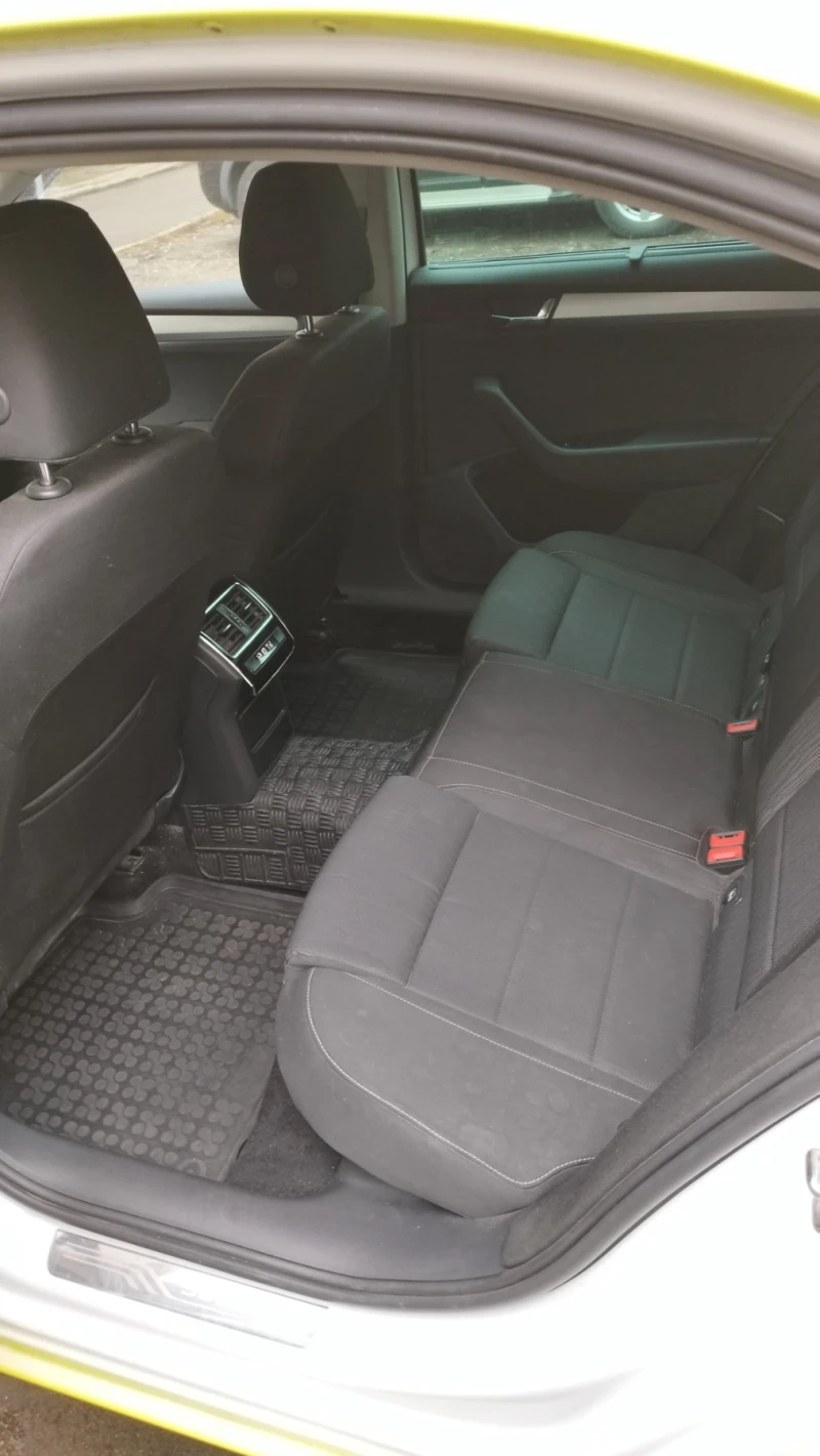 Skoda Superb 3, снимка 6 - Автомобили и джипове - 52028455