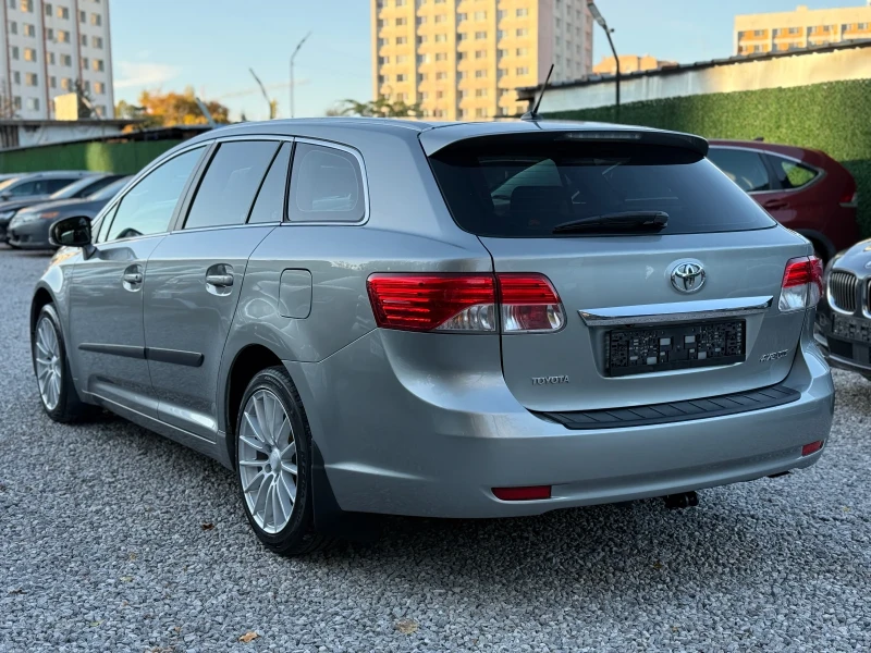 Toyota Avensis SW/1.8i/147hp/Камера, снимка 5 - Автомобили и джипове - 52110353