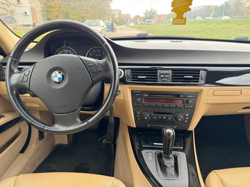 BMW 330 330i, снимка 11 - Автомобили и джипове - 52657224