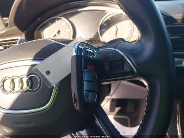 Audi A8 ПОДГРЕВ* КАМЕРА* КЕЙЛЕС* LANE* ASSIST, снимка 11 - Автомобили и джипове - 53342429