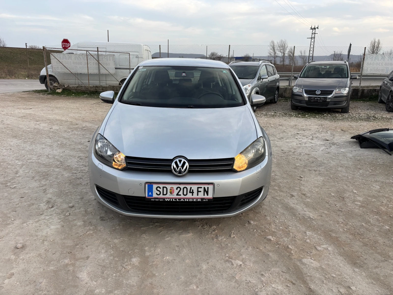 VW Golf 1.6 LPG, снимка 1