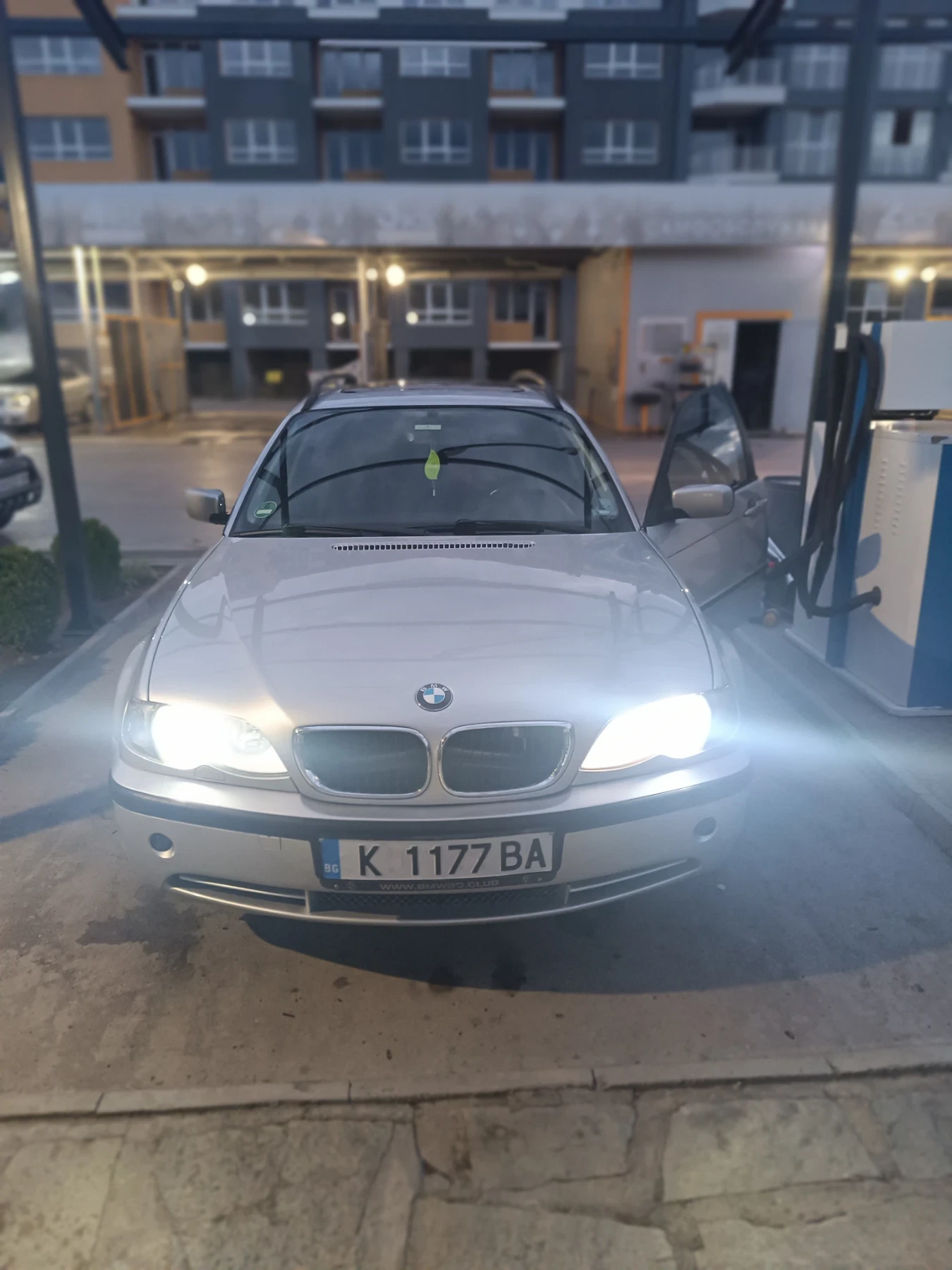 BMW 330 Xi, снимка 1