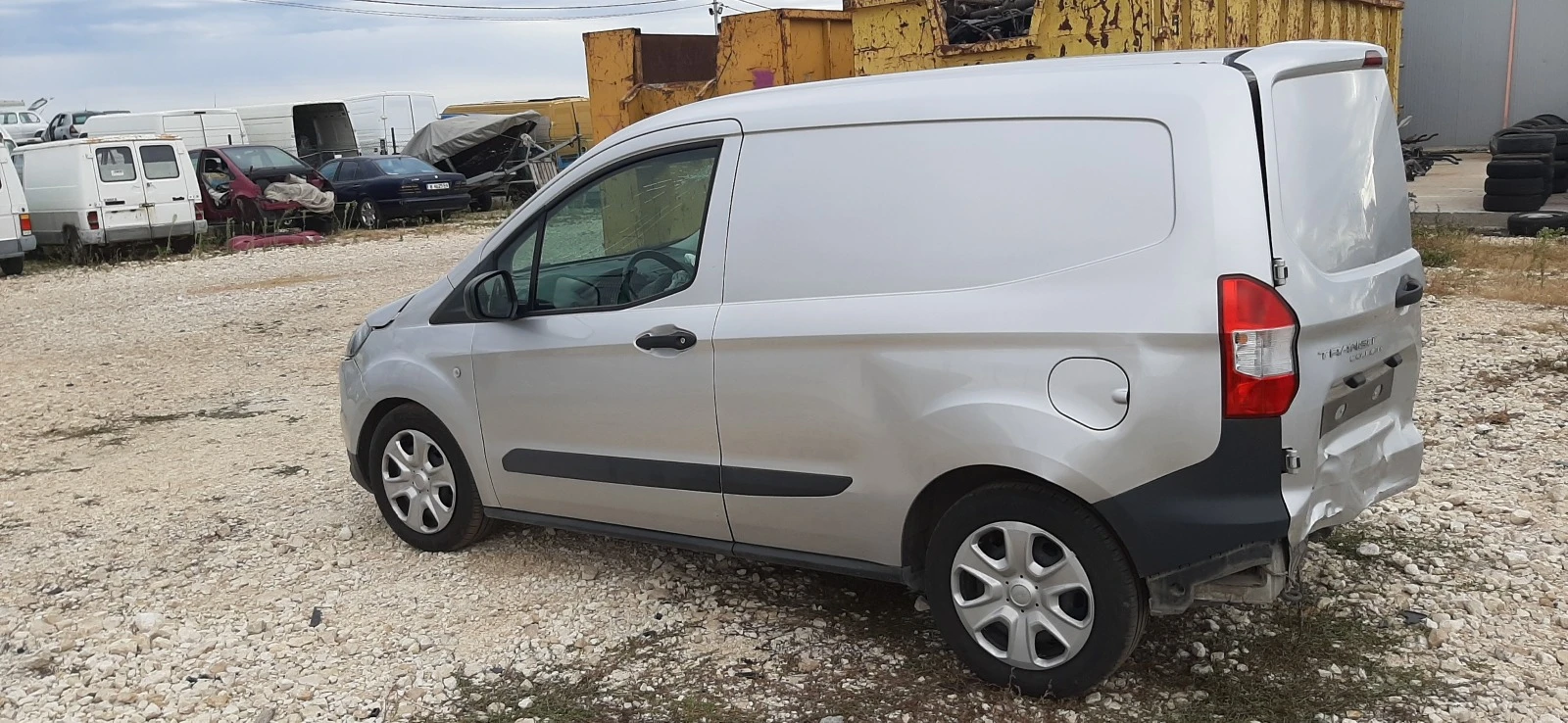 Ford Courier 1,5D - изображение 3