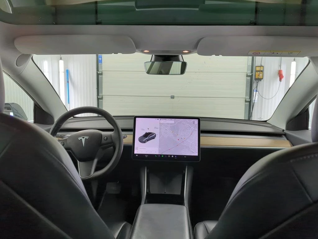 Tesla Model 3 LONG RANGE AWD - изображение 6
