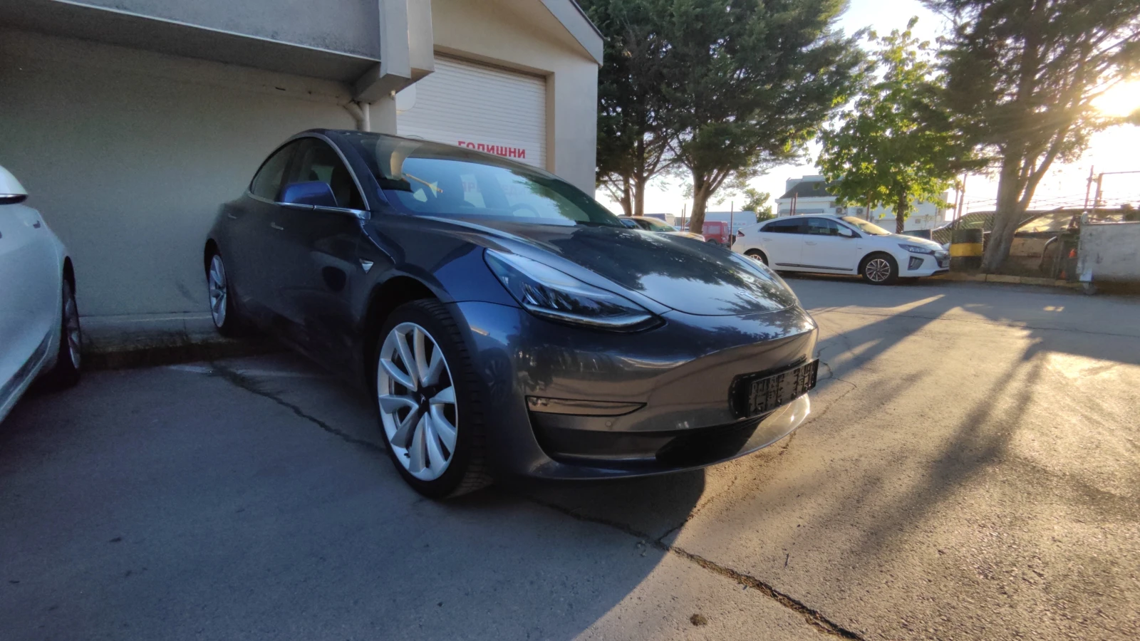 Tesla Model 3 LONG RANGE AWD - изображение 4