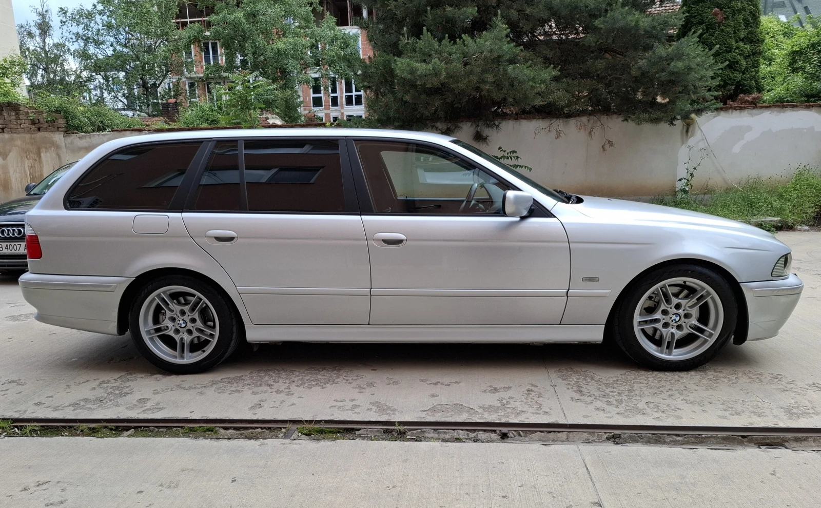 BMW 530 d - изображение 8