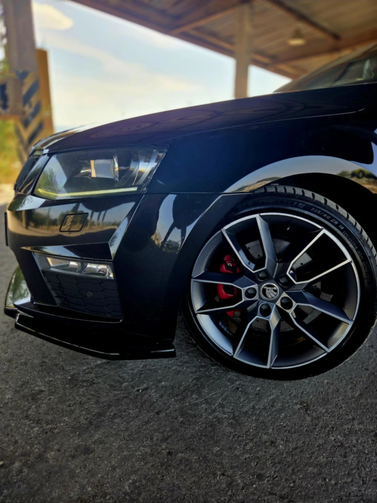 Skoda Octavia * VRS* PANORAMA* DIS* ADAPTIVE  LIGHT * LINEASSIST - изображение 3