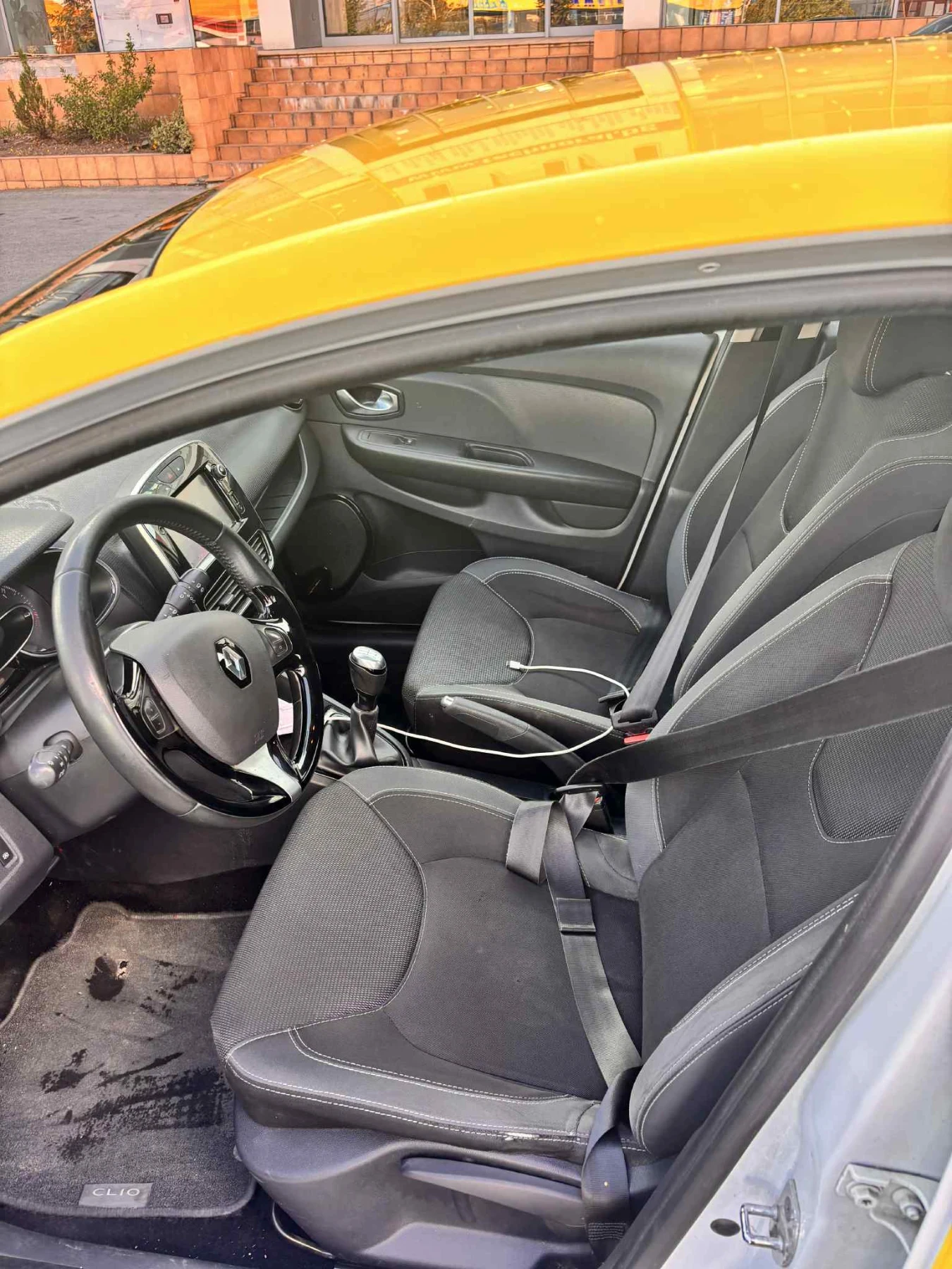 Renault Clio  - изображение 6