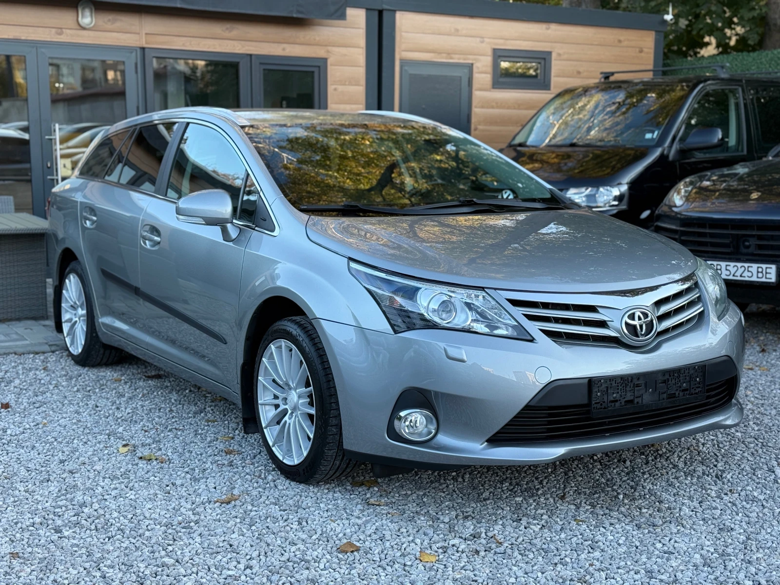 Toyota Avensis SW/1.8i/147hp/Камера - изображение 3
