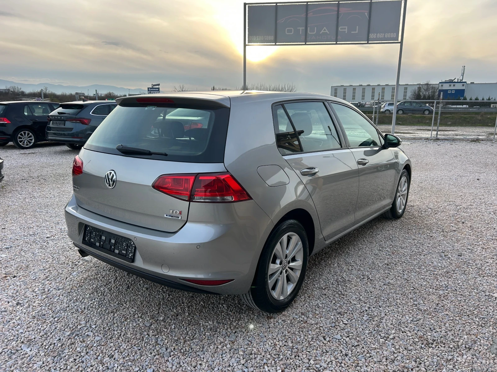 VW Golf * HighLine* AUTOMAT* NAVI*  | Mobile.bg � ����������� 3