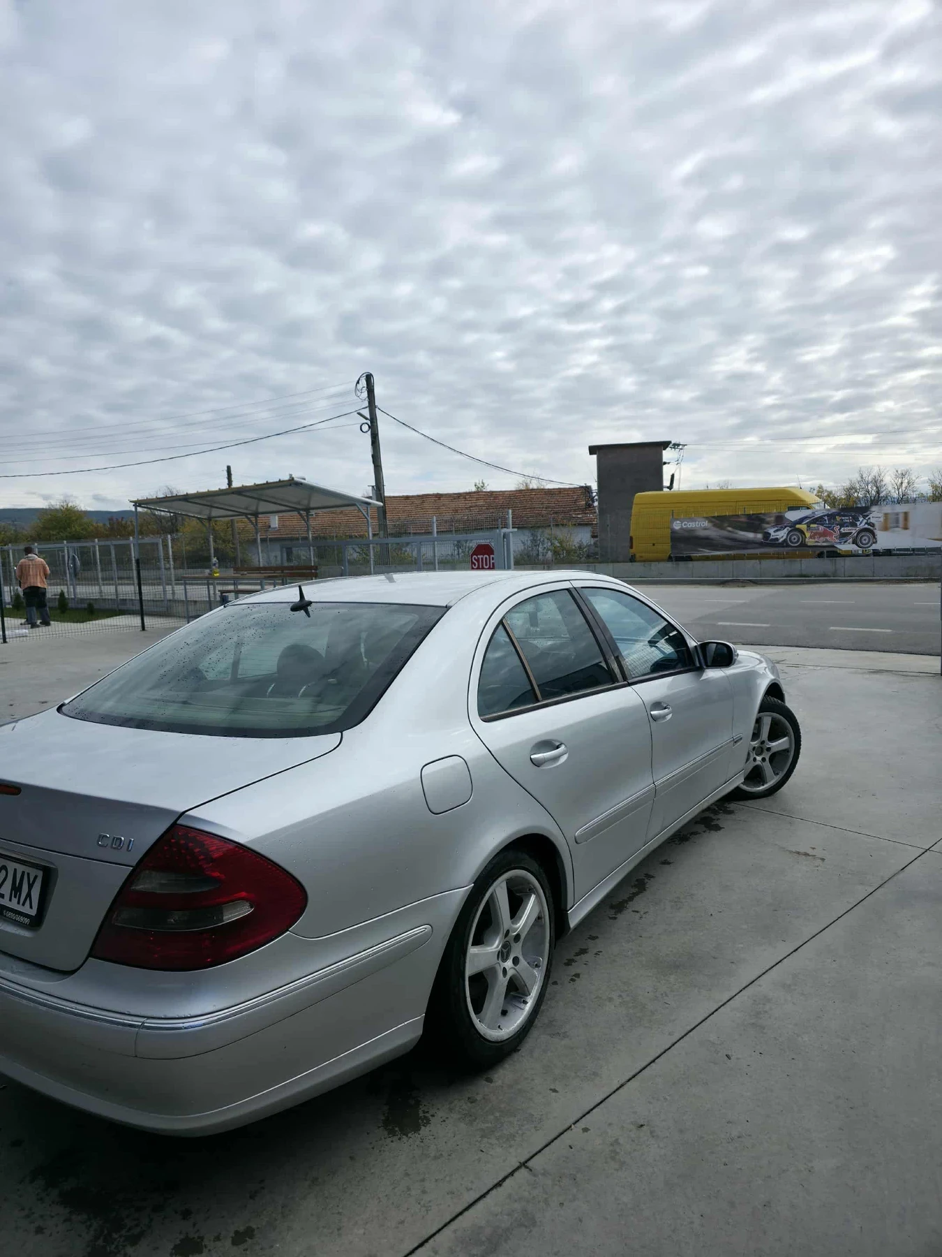 Mercedes-Benz E 320 | Mobile.bg   4