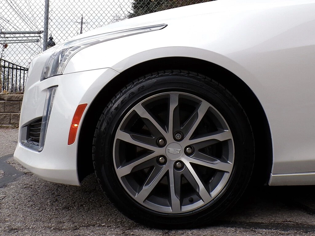 Cadillac Cts * CTS4 LUXURY AWD| ONLY 38K| BSM| LKA| NAVI| H/C S - изображение 6