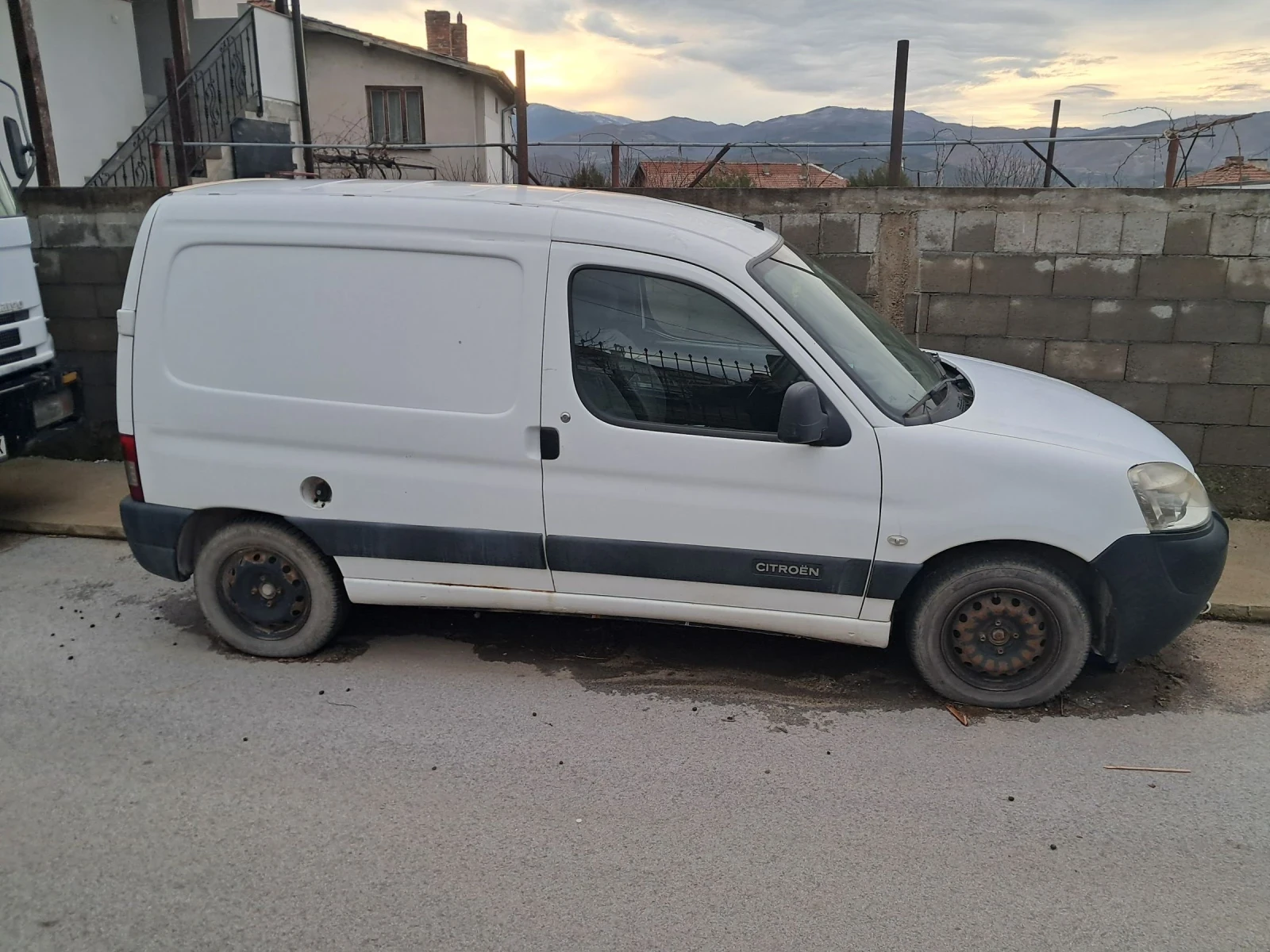 Citroen Berlingo  - изображение 2