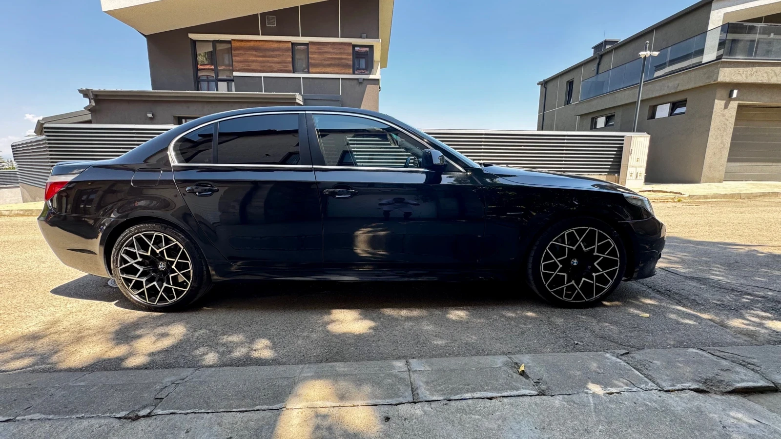 BMW 530, снимка 6 - Автомобили и джипове - 53813849