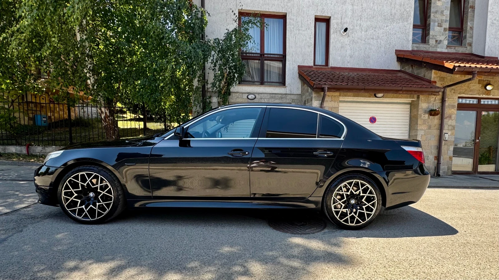 BMW 530, снимка 5 - Автомобили и джипове - 53813849