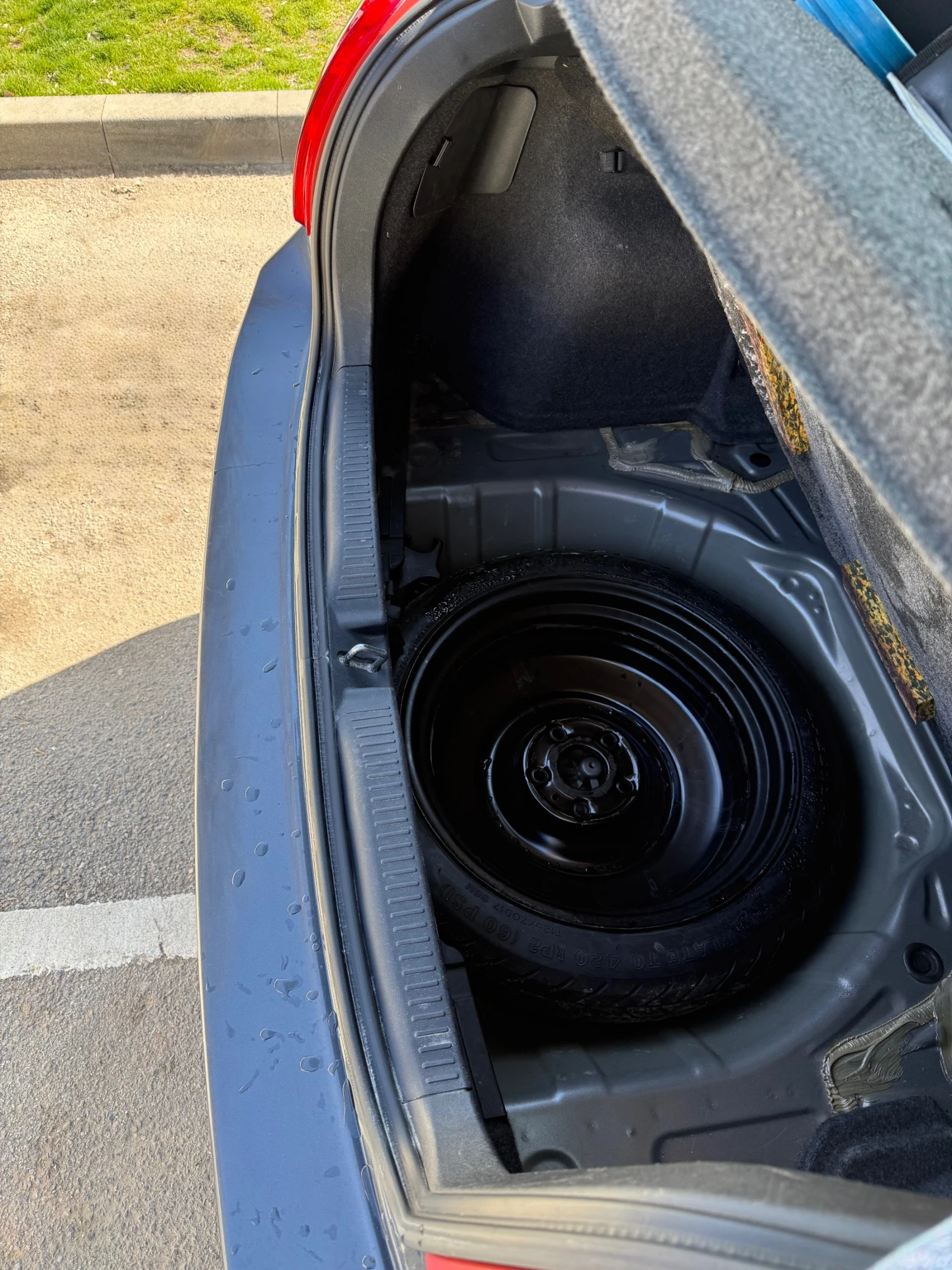 Toyota Auris 2.0 D4D, снимка 15 - Автомобили и джипове - 53896077