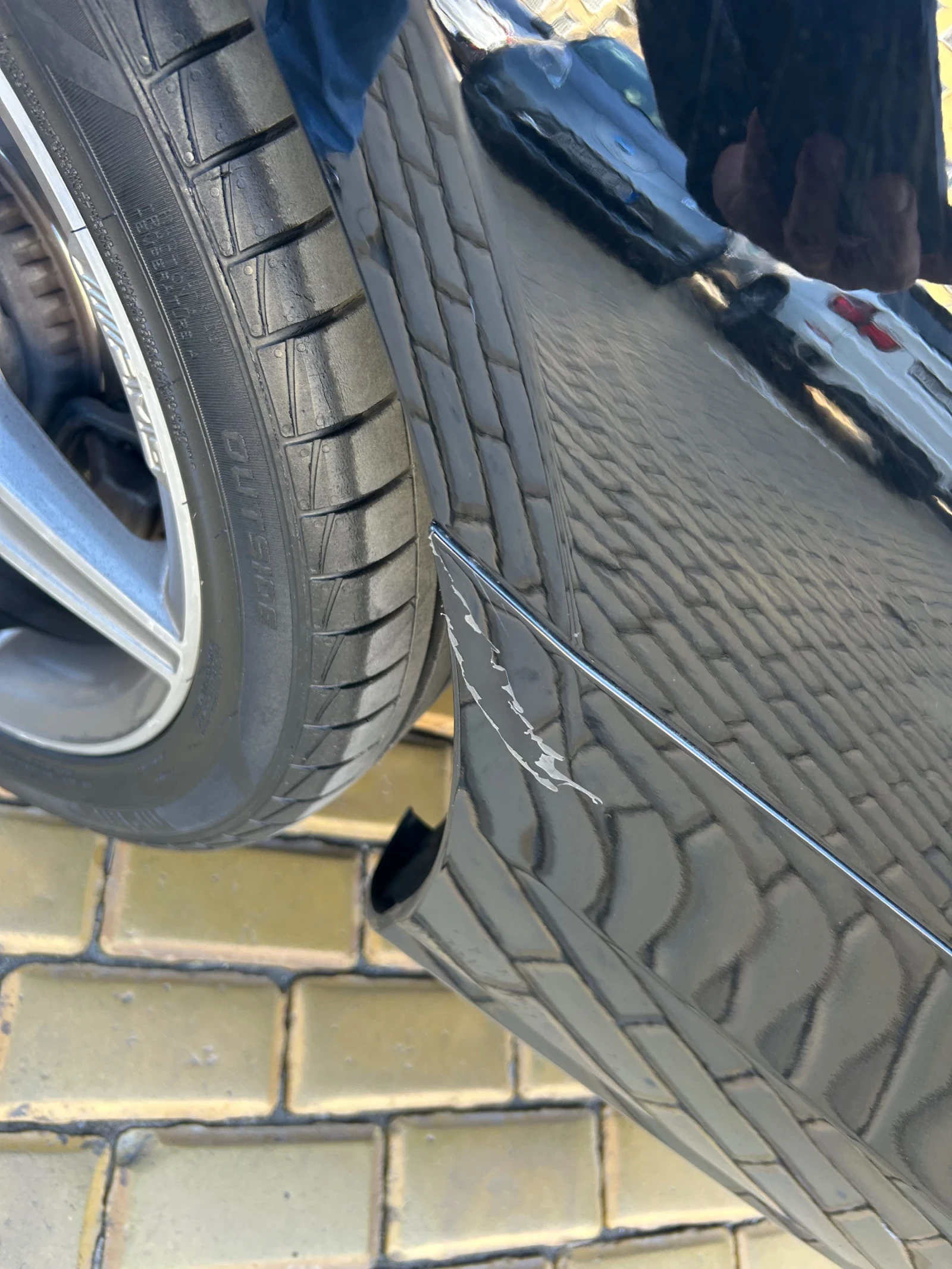 Mercedes-Benz E 220 AMG Line , снимка 14 - Автомобили и джипове - 53949180