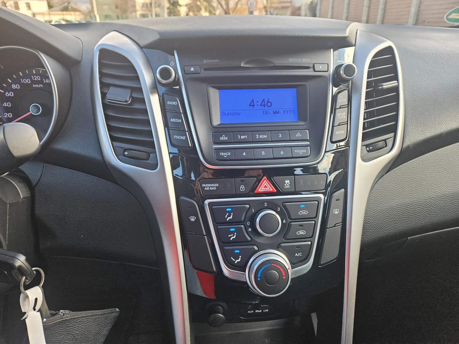 Hyundai I30 1.6 CRDi Германия , снимка 10 - Автомобили и джипове - 54019477