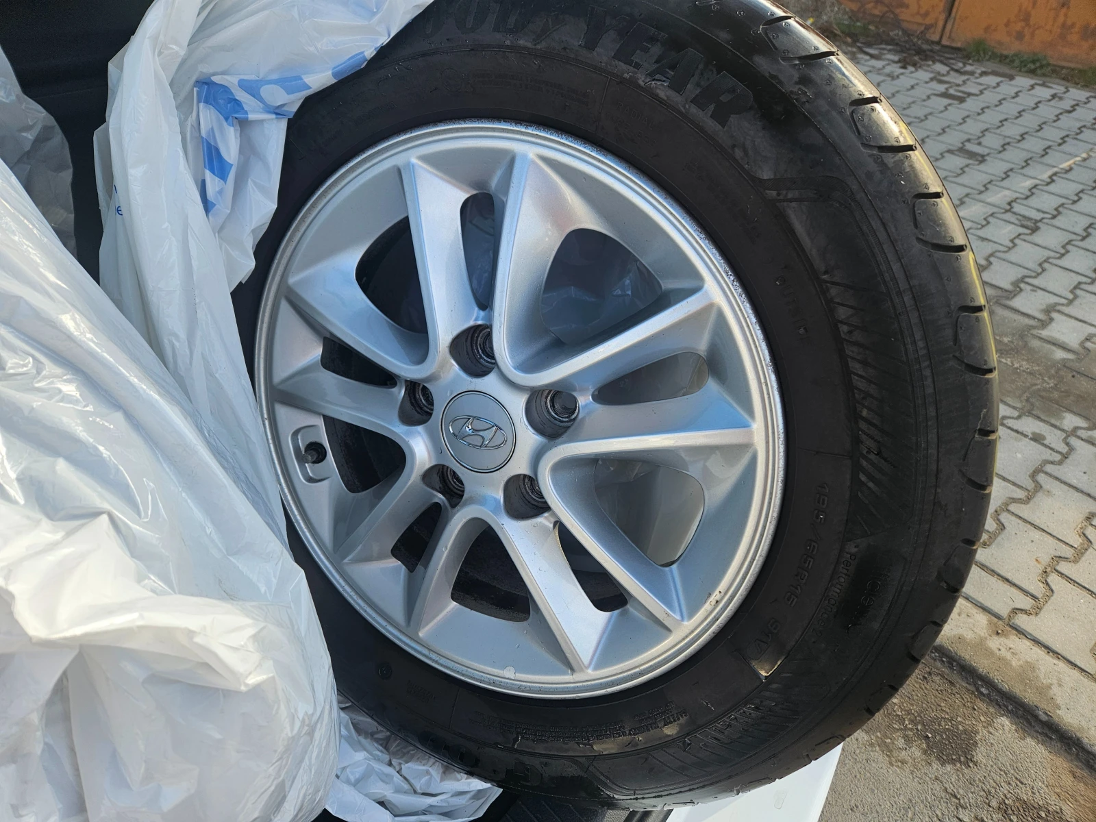 Hyundai I30 1.6 CRDi Германия , снимка 15 - Автомобили и джипове - 54019477