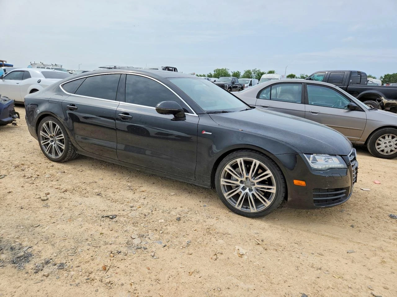 Audi A7 3.0l Premium Plus, снимка 4 - Автомобили и джипове - 54430351