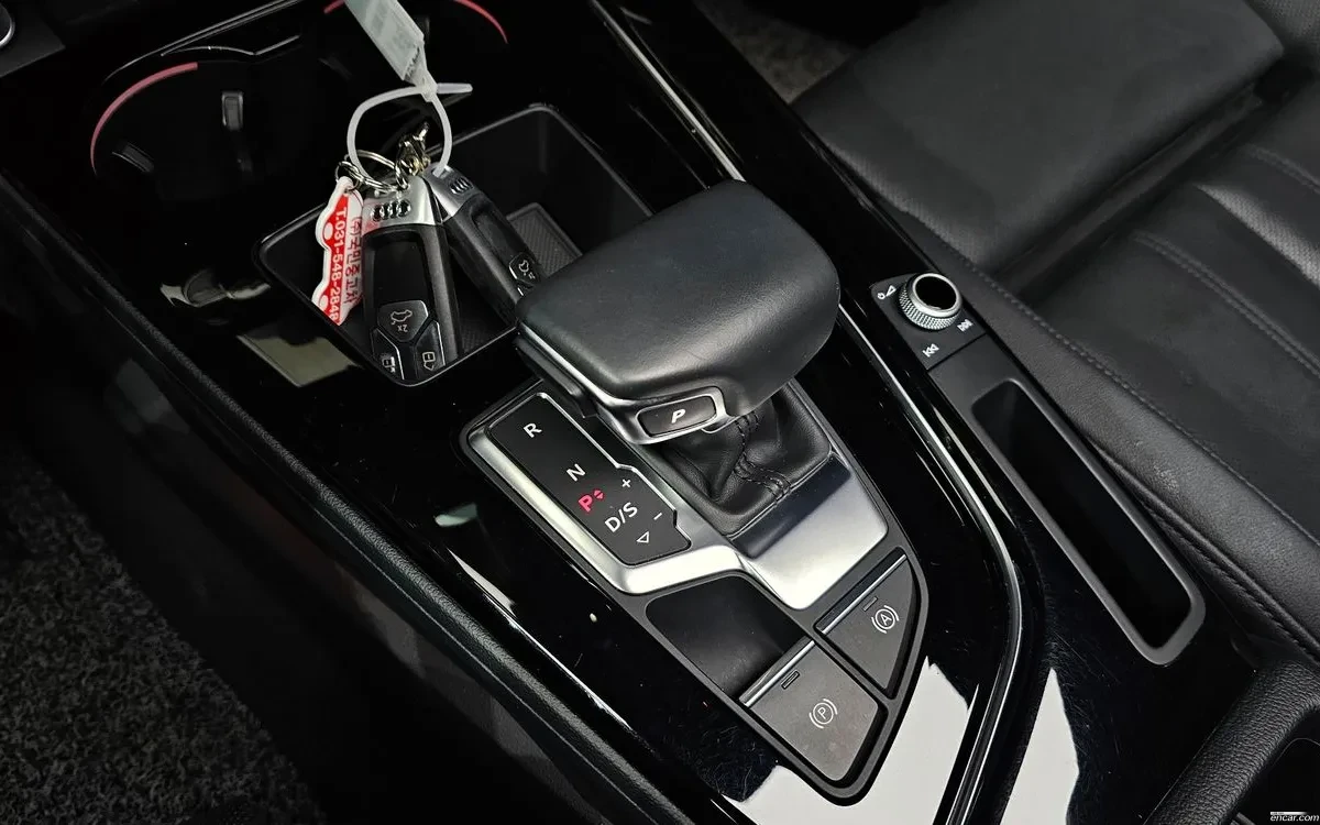Audi A5 * DISTRONIC * ОБДИХВАНЕ * КАМЕРА, снимка 9 - Автомобили и джипове - 54589433