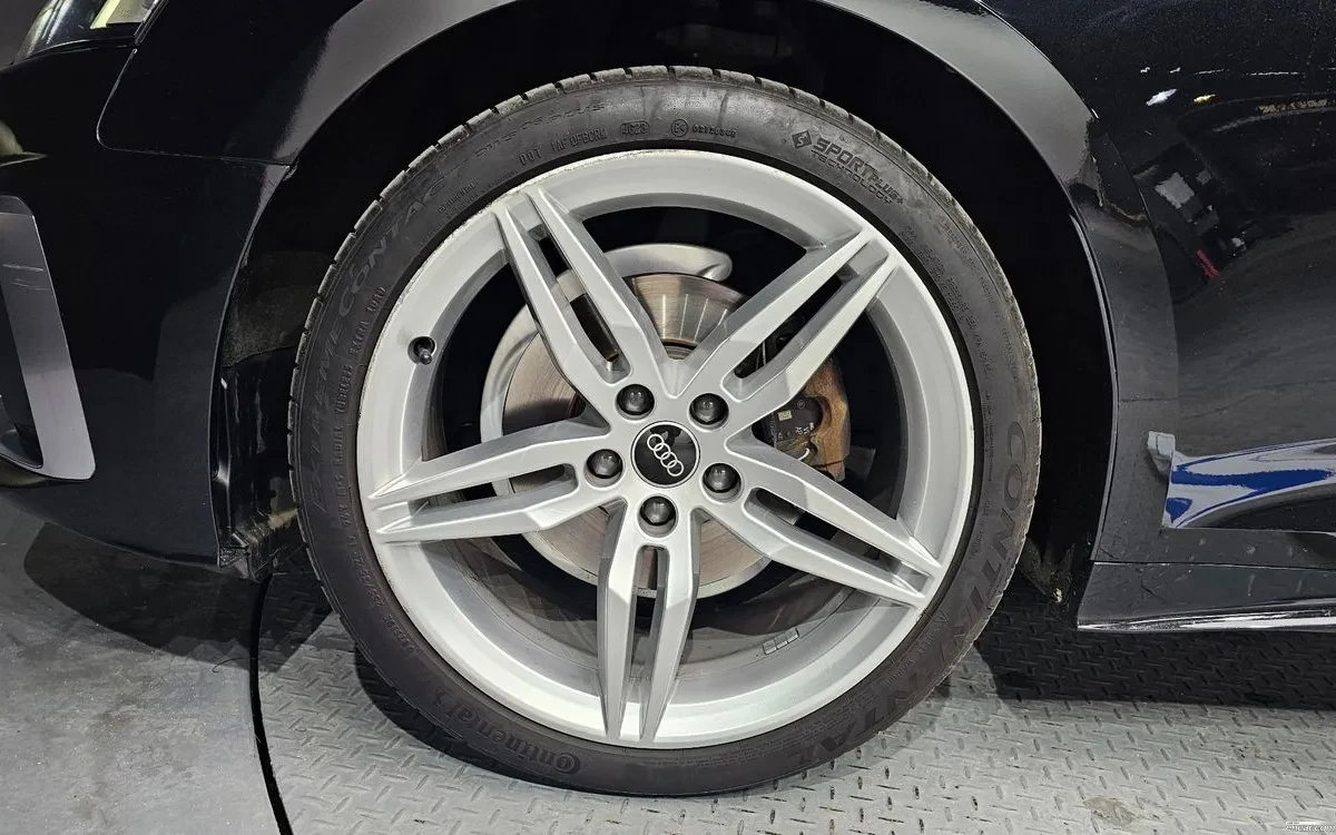Audi A5 * DISTRONIC * ОБДИХВАНЕ * КАМЕРА, снимка 5 - Автомобили и джипове - 54589433