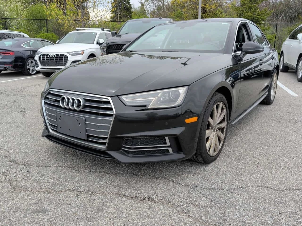 Audi A4 QUATTRO * ГЛАВНО ПРЕДСТАВИТЕЛСТВО НА AUDI* 