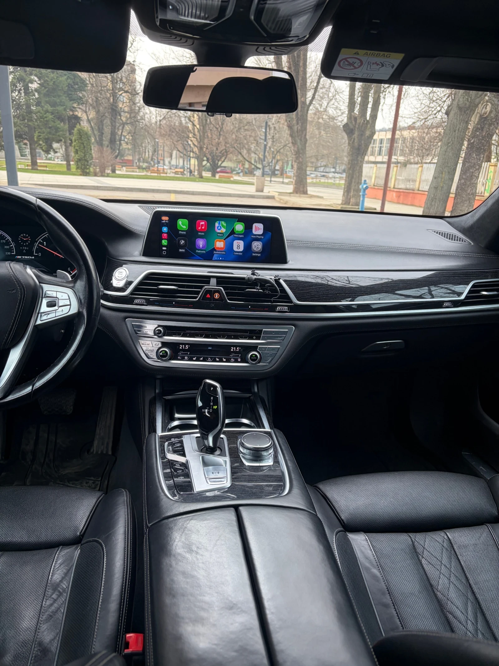 BMW 750 M-sport/Laser, снимка 12 - Автомобили и джипове - 54651145