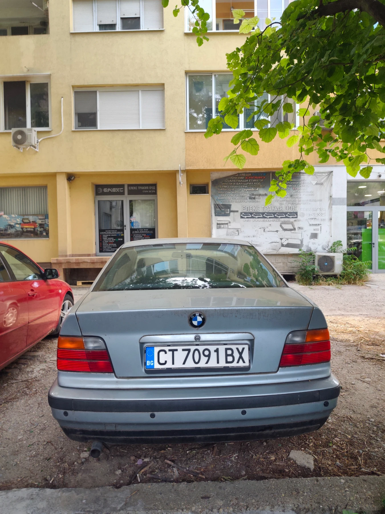 BMW 316 316 i, снимка 4 - Автомобили и джипове - 54892753