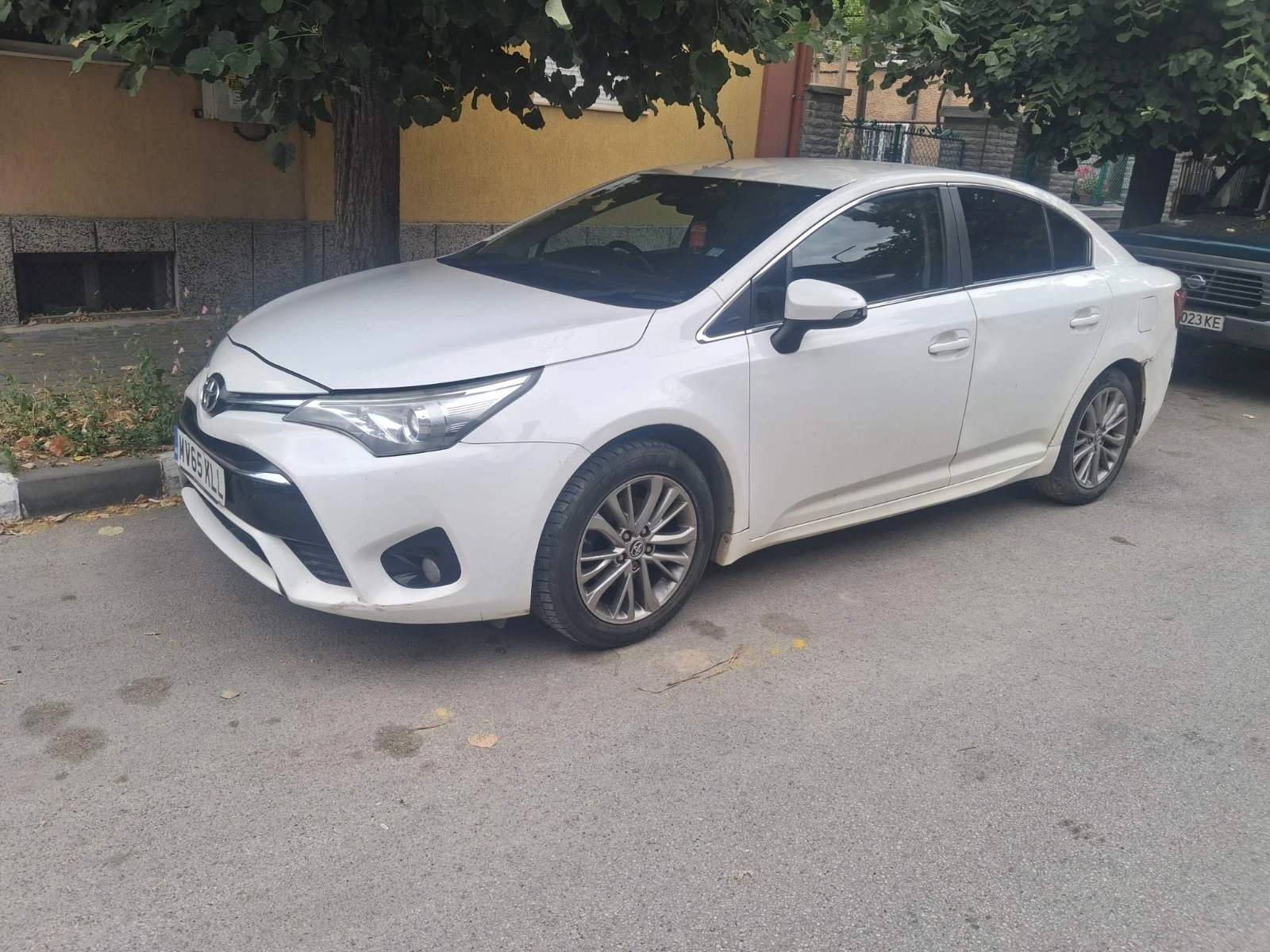 Toyota Avensis 1.6 НА ЧАСТИ 