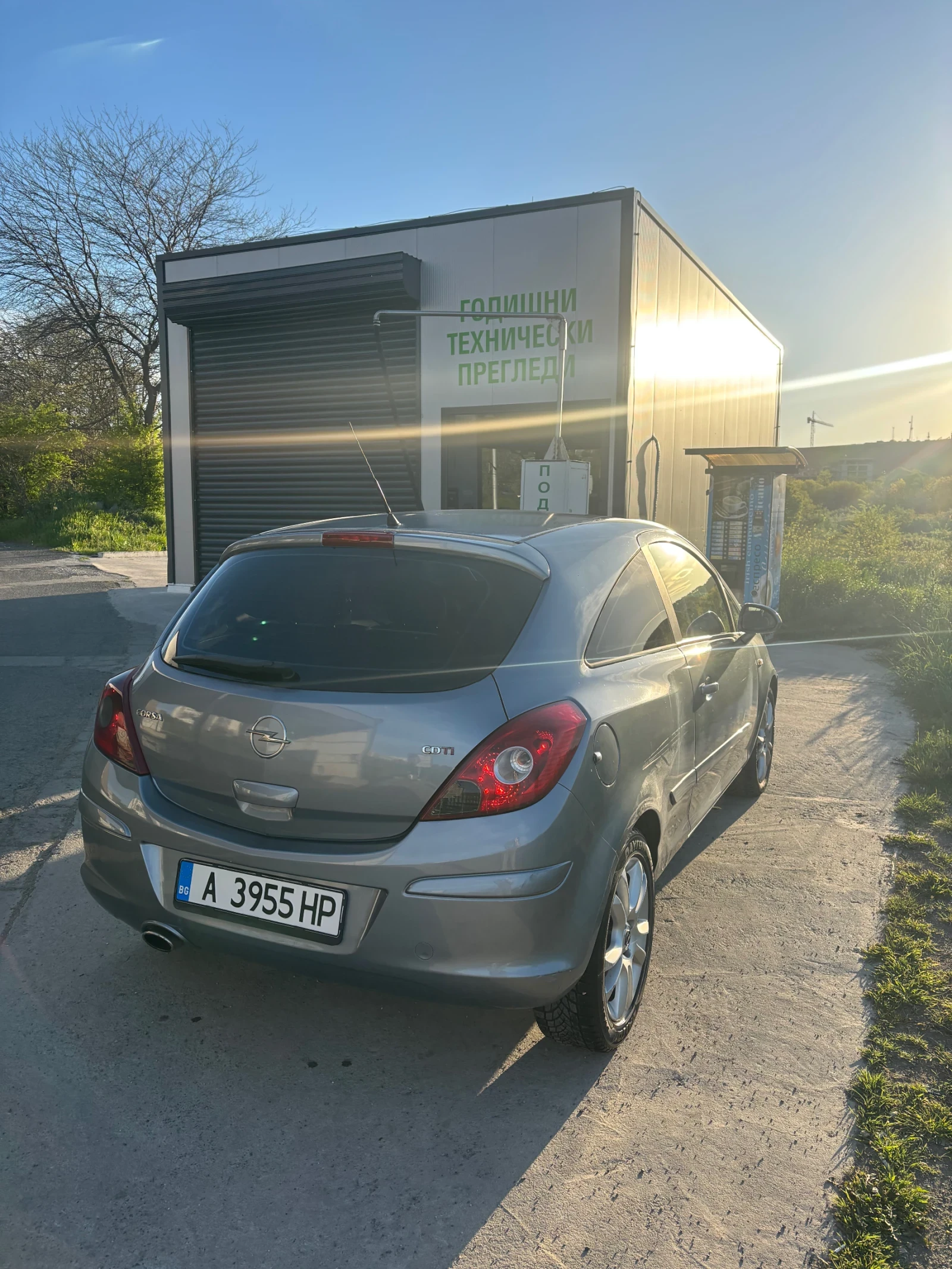 Opel Corsa, снимка 4 - Автомобили и джипове - 55546443