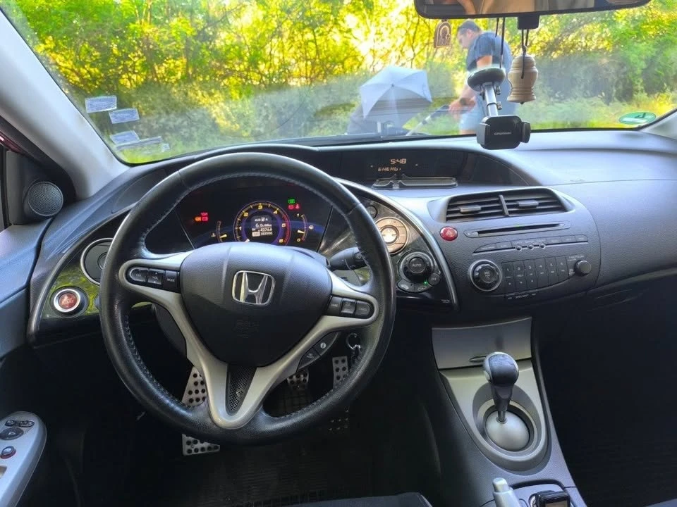 Honda Civic, снимка 2 - Автомобили и джипове - 55092852