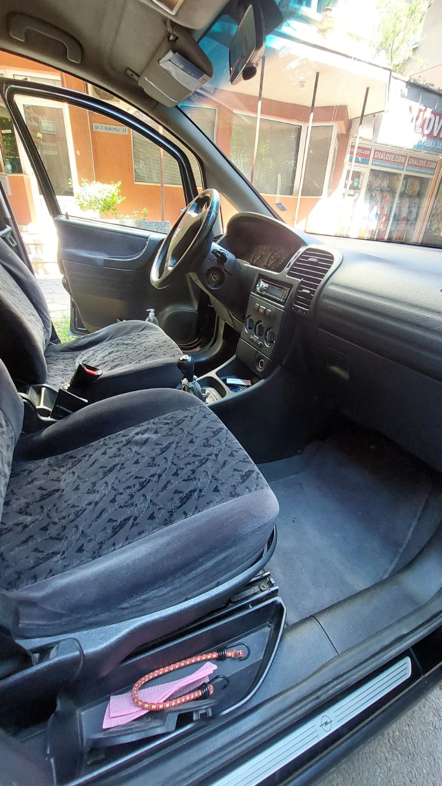 Opel Zafira, снимка 7 - Автомобили и джипове - 55189226