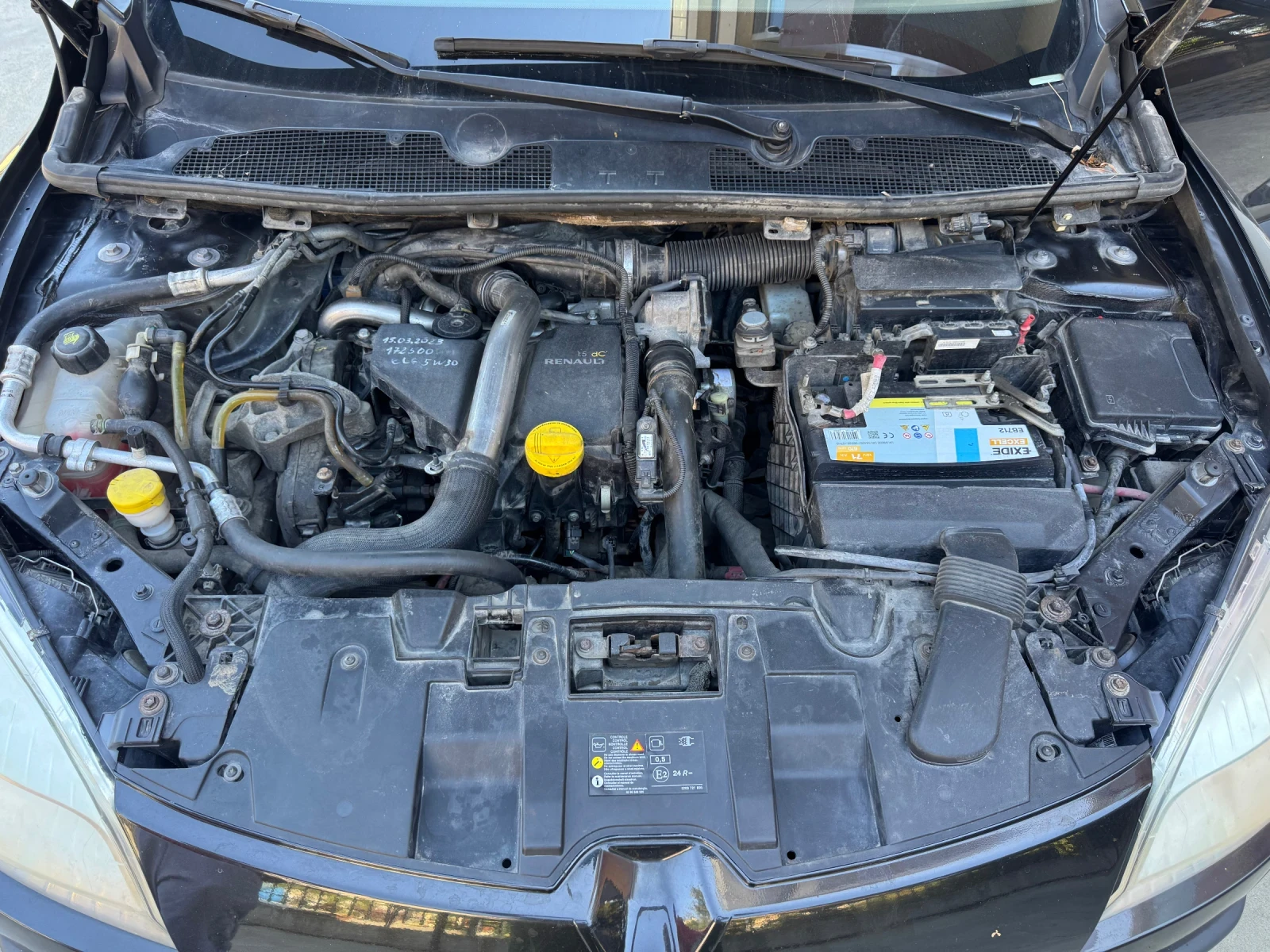 Renault Megane 1.5dCi 90 кс, снимка 11 - Автомобили и джипове - 55960954