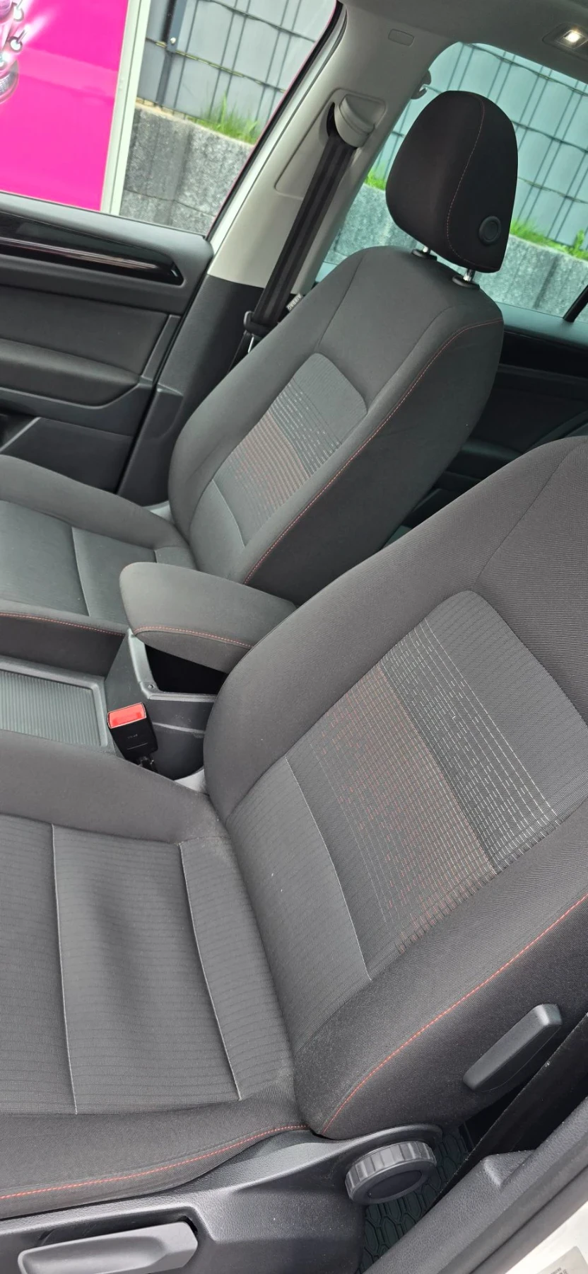 VW Golf Учебен 1.6 TDI, снимка 11 - Автомобили и джипове - 56114549
