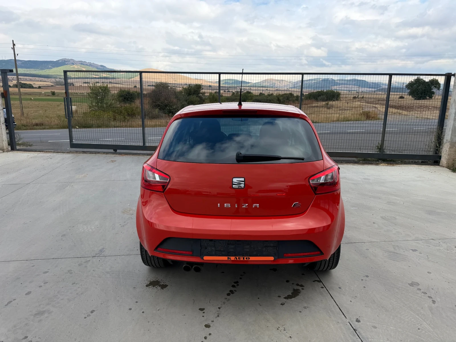 Seat Ibiza FR, Euro6, снимка 6 - Автомобили и джипове - 56235009