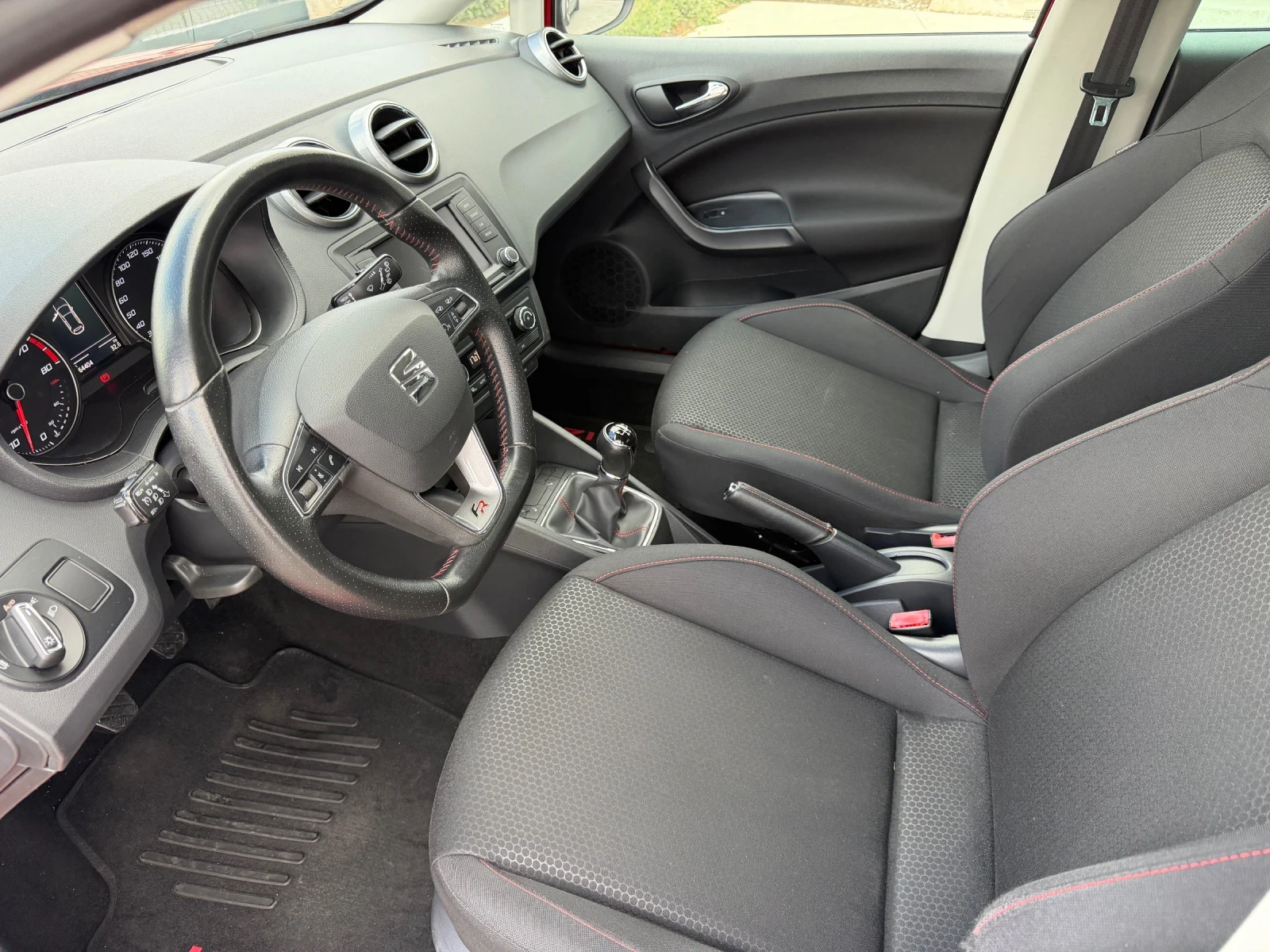 Seat Ibiza FR, Euro6, снимка 9 - Автомобили и джипове - 56235009