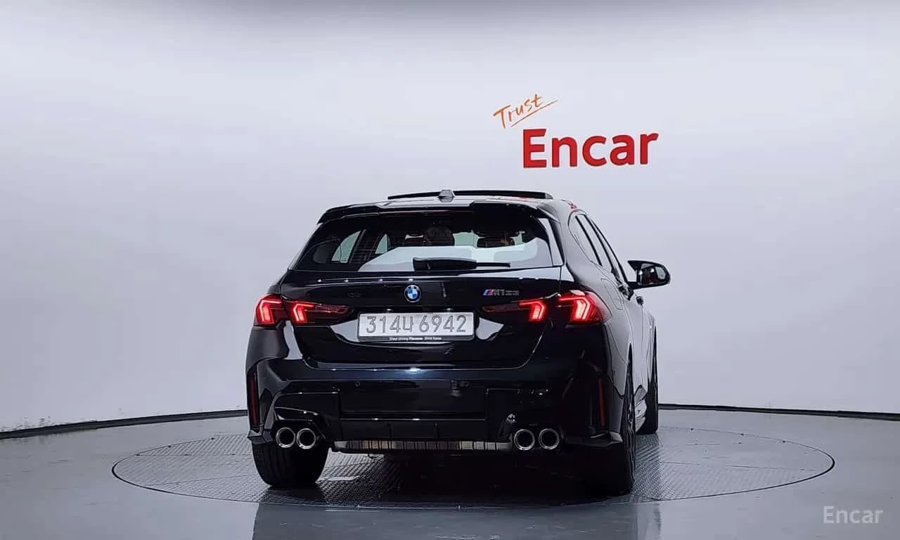 BMW 1M M135 xDrive, снимка 4 - Автомобили и джипове - 56238175