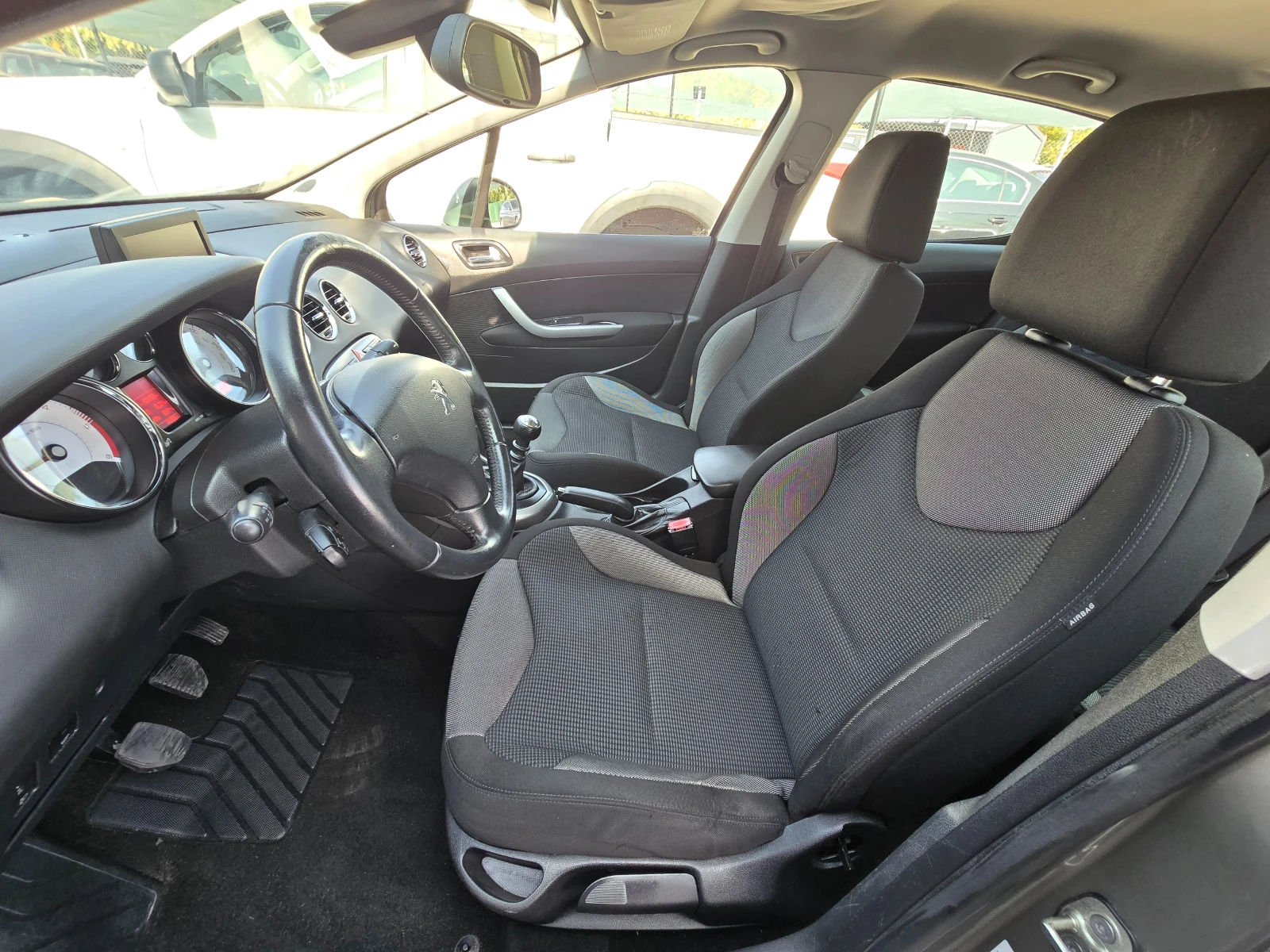Peugeot 308 1.6BlueHDI* 112��* 6-��������* ����5B | Mobile.bg � ����������� 9