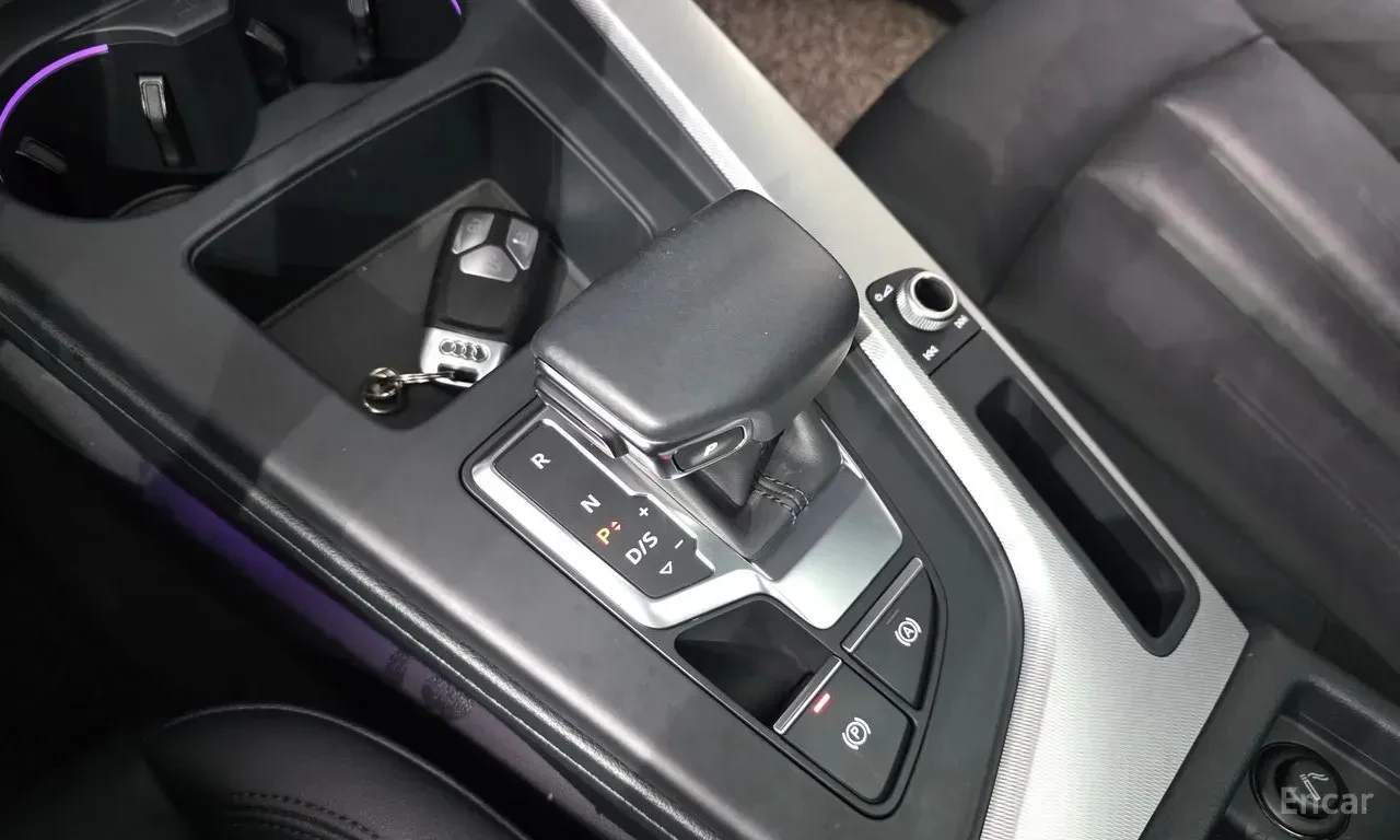 Audi A4 40TFSI* MATRIX* S* LINE* ���������* �����* ������� | Mobile.bg � ����������� 10