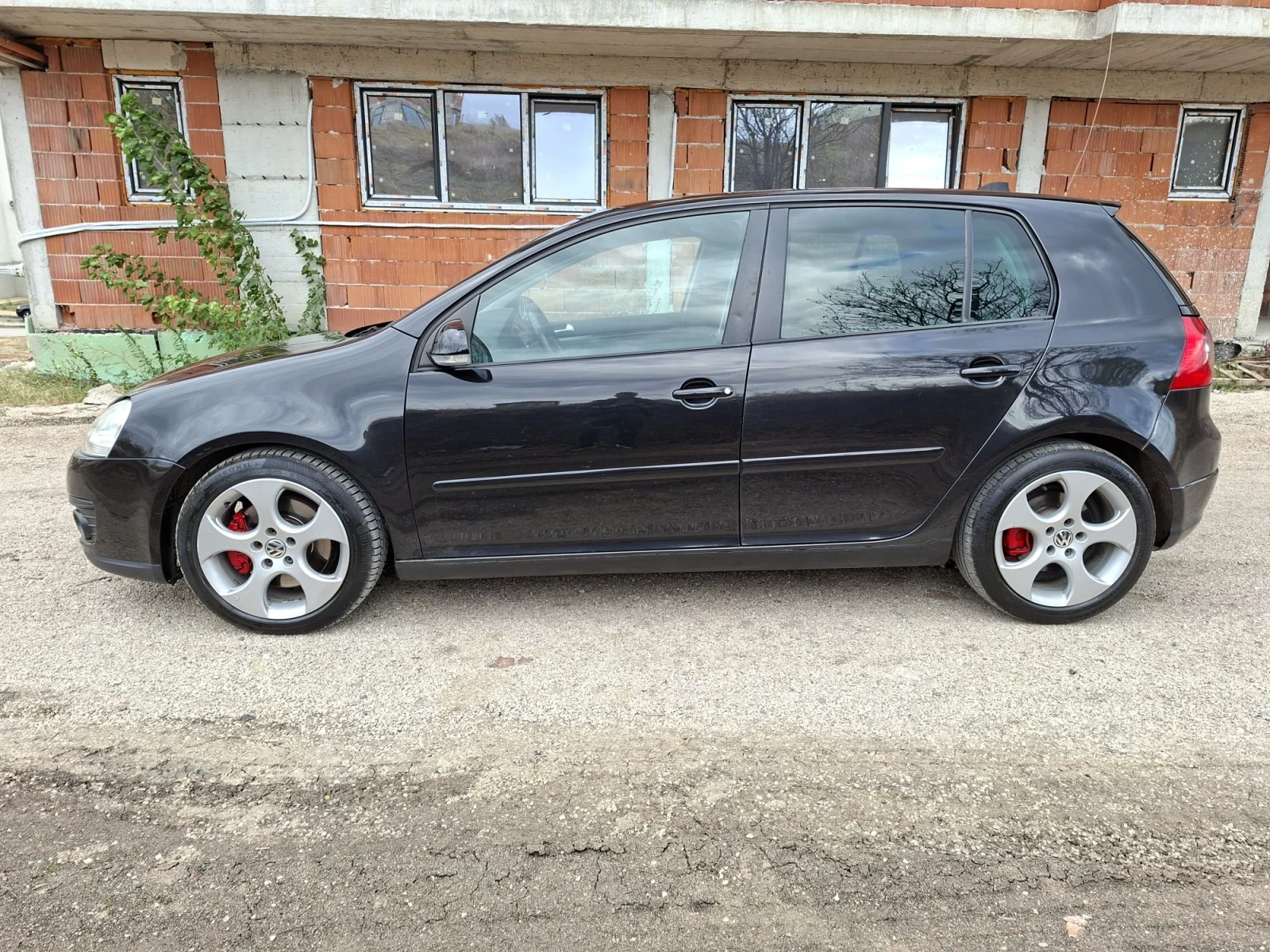 VW Golf GT 2.0TDi 170ks, снимка 5 - Автомобили и джипове - 56725431