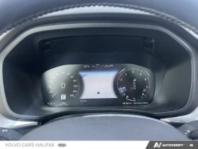 Volvo XC60 T6* MOMENTUM* ДИГИТАЛНО* ТАБЛО* КАМЕРА* МАСАЖ* ДИС, снимка 10