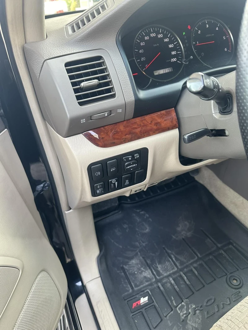 Toyota Land cruiser 3.0D4D/Avtomat/, снимка 9 - Автомобили и джипове - 47561974