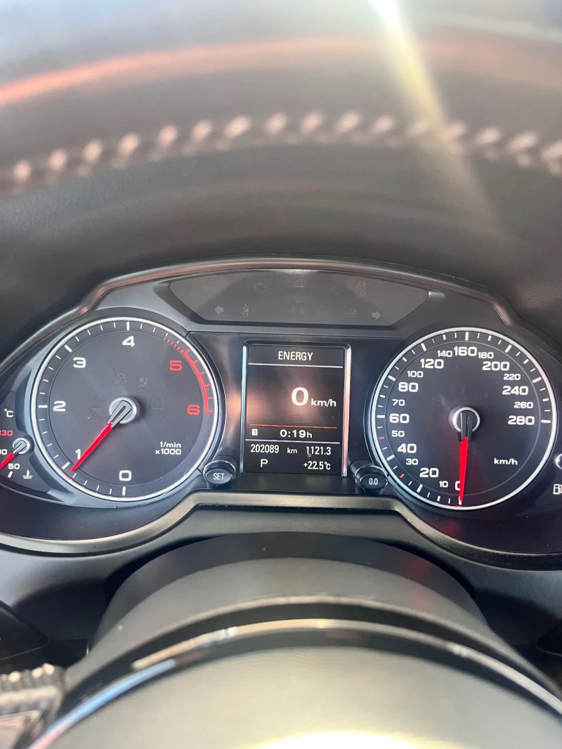 Audi Q5 S-line, снимка 3 - Автомобили и джипове - 52405039