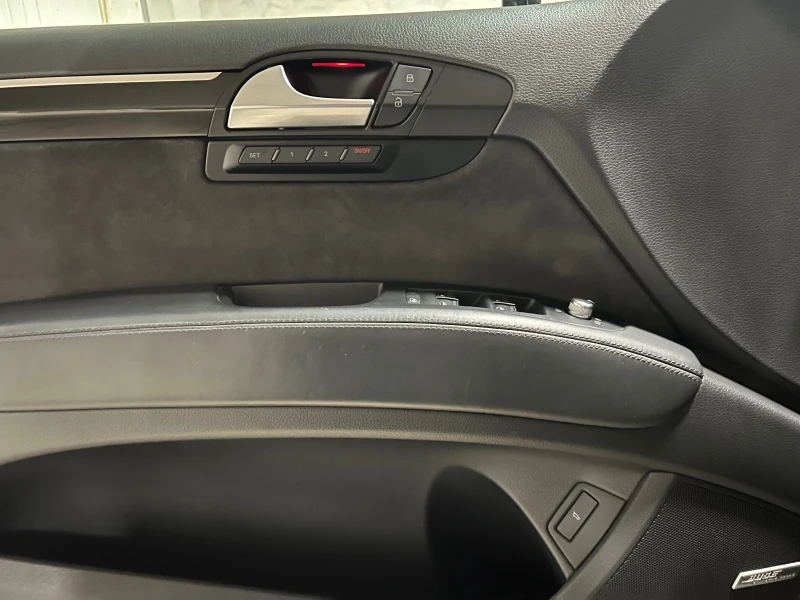 Audi Q7, снимка 13 - Автомобили и джипове - 52923793