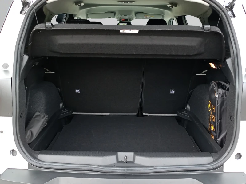 Opel Frontera GS 48V Hybrid 81kW/110Hp MY25, снимка 9 - Автомобили и джипове - 53286167