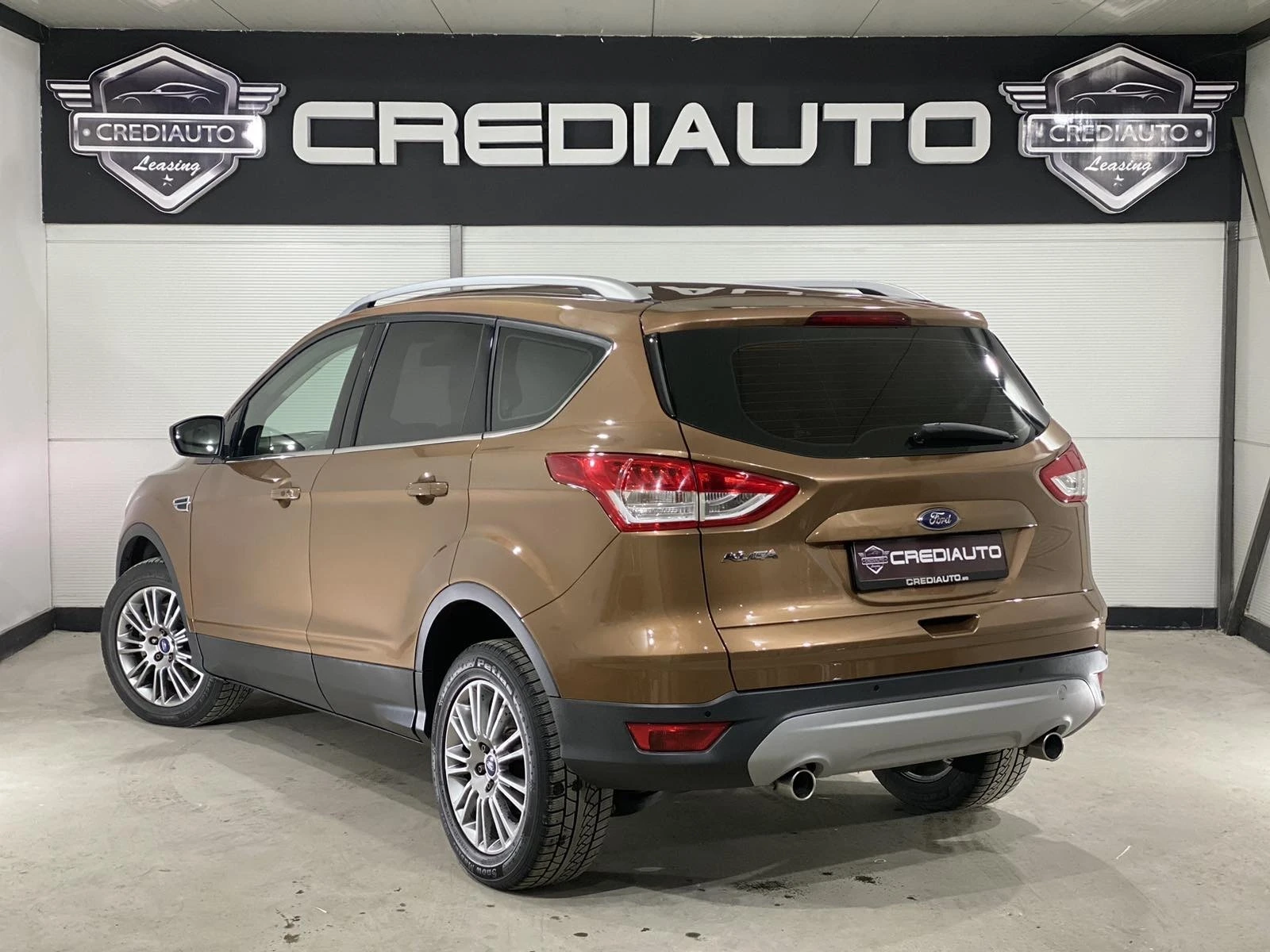 Ford Kuga 2.0 D * 4x4* TITANIUM*  - изображение 4