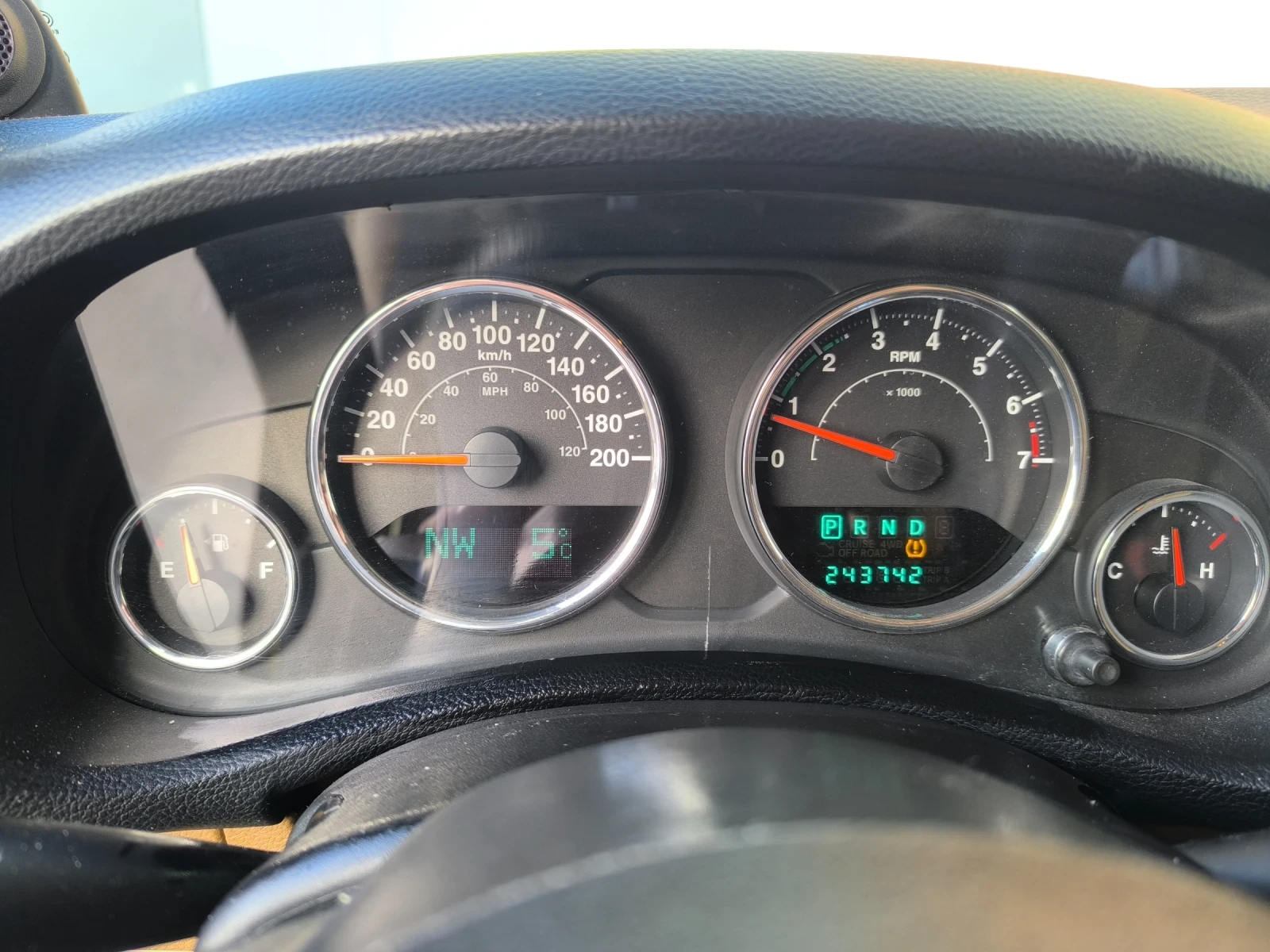 Jeep Wrangler 3.6i Sahara, снимка 8 - Автомобили и джипове - 53628922